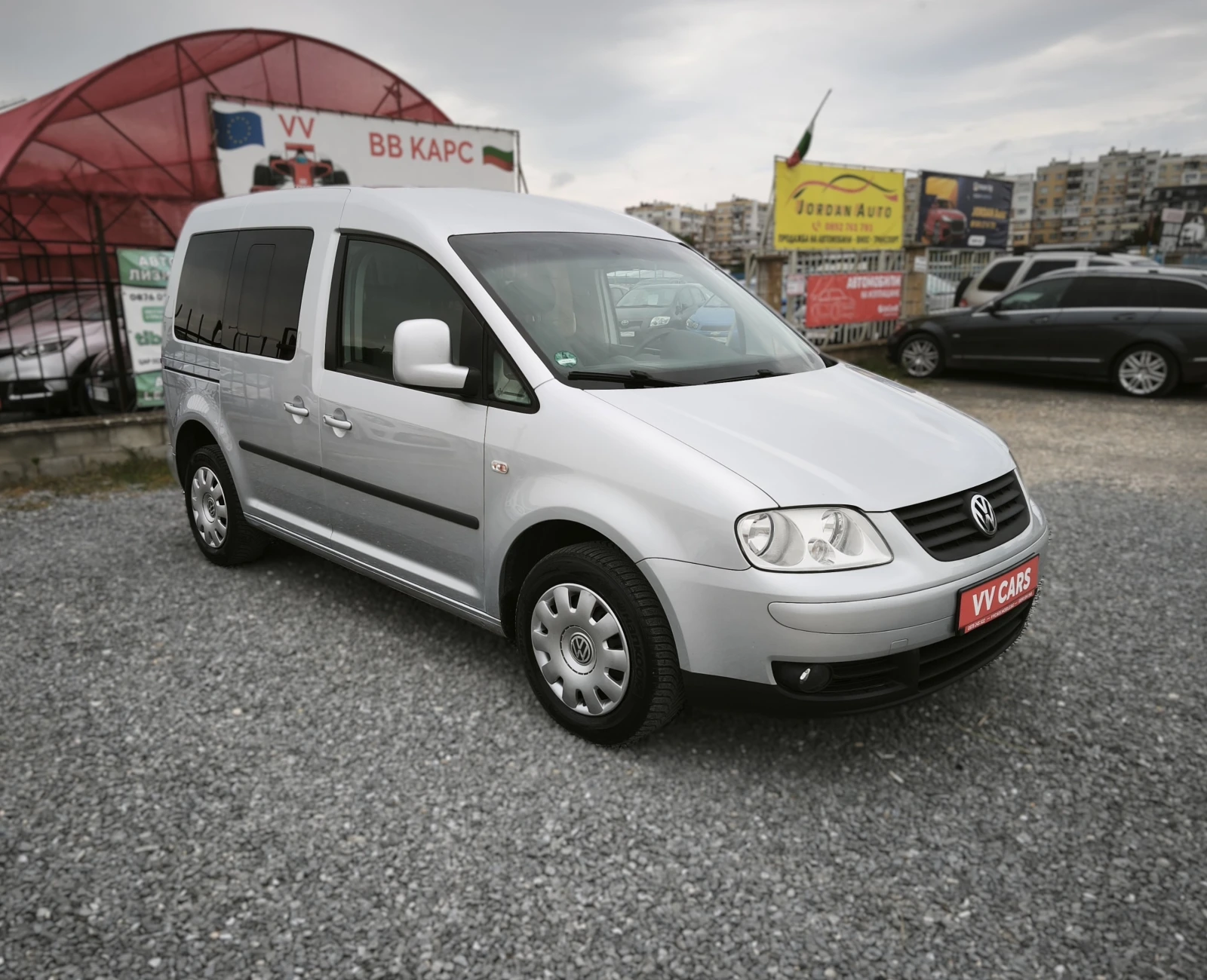 VW Caddy 1.9tdi, снимка 3 - Автомобили и джипове - 55283007