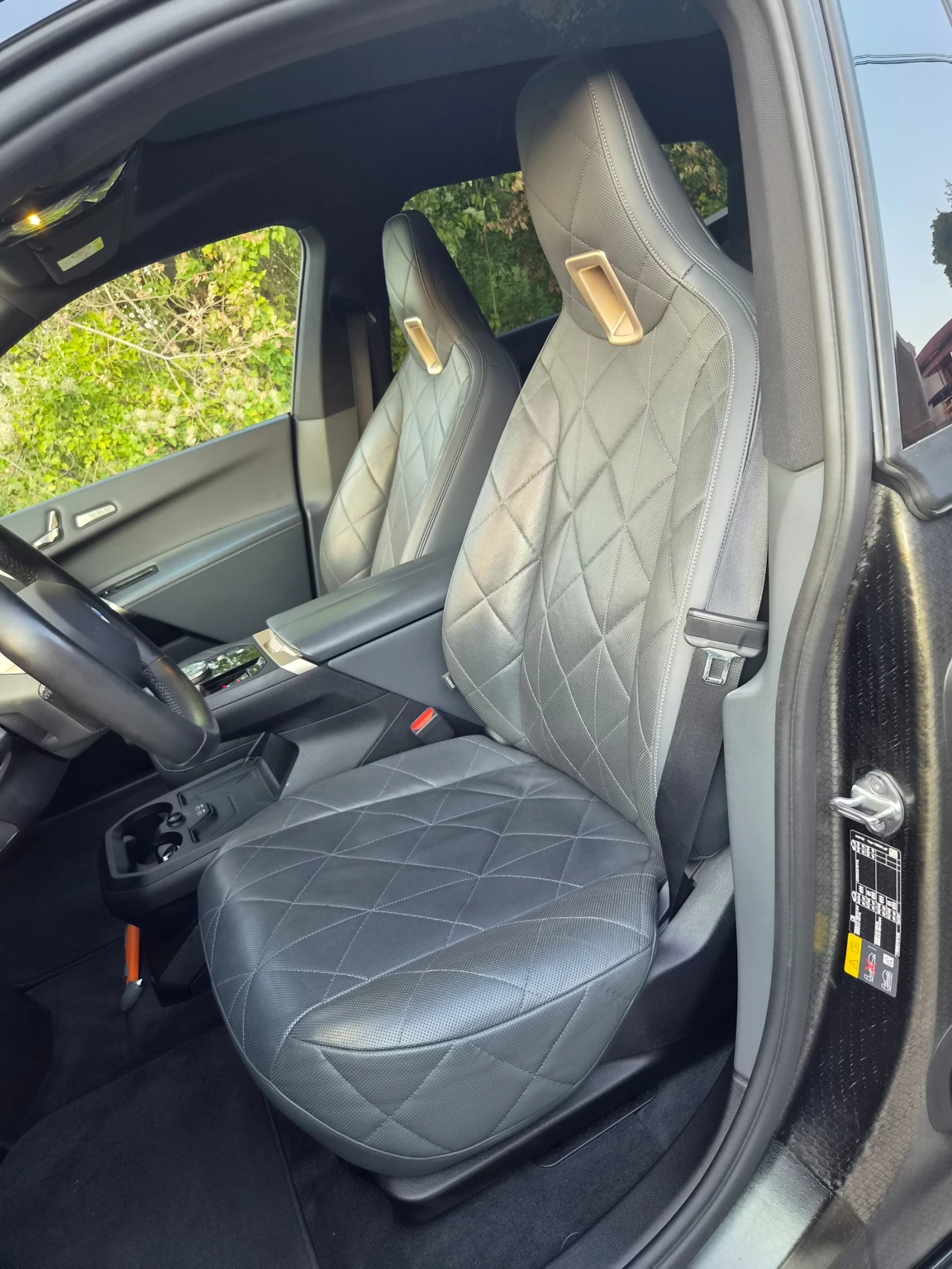BMW iX XDrive 40/ FULL , снимка 10 - Автомобили и джипове - 55944786