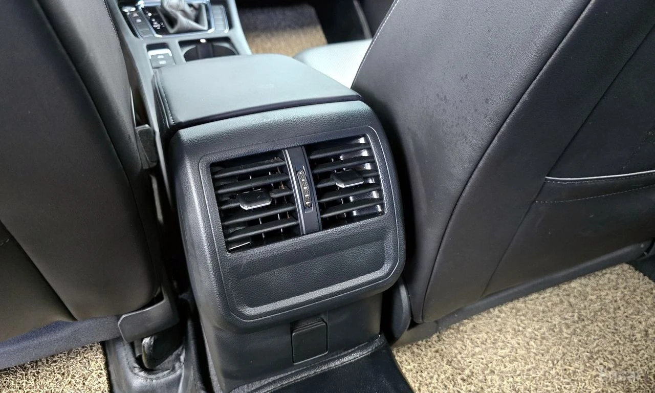 VW Arteon PREMIUM* ДИСТРОНИК* ОБДУХВАНЕ* LANE* ASSIST* , снимка 16 - Автомобили и джипове - 56075695