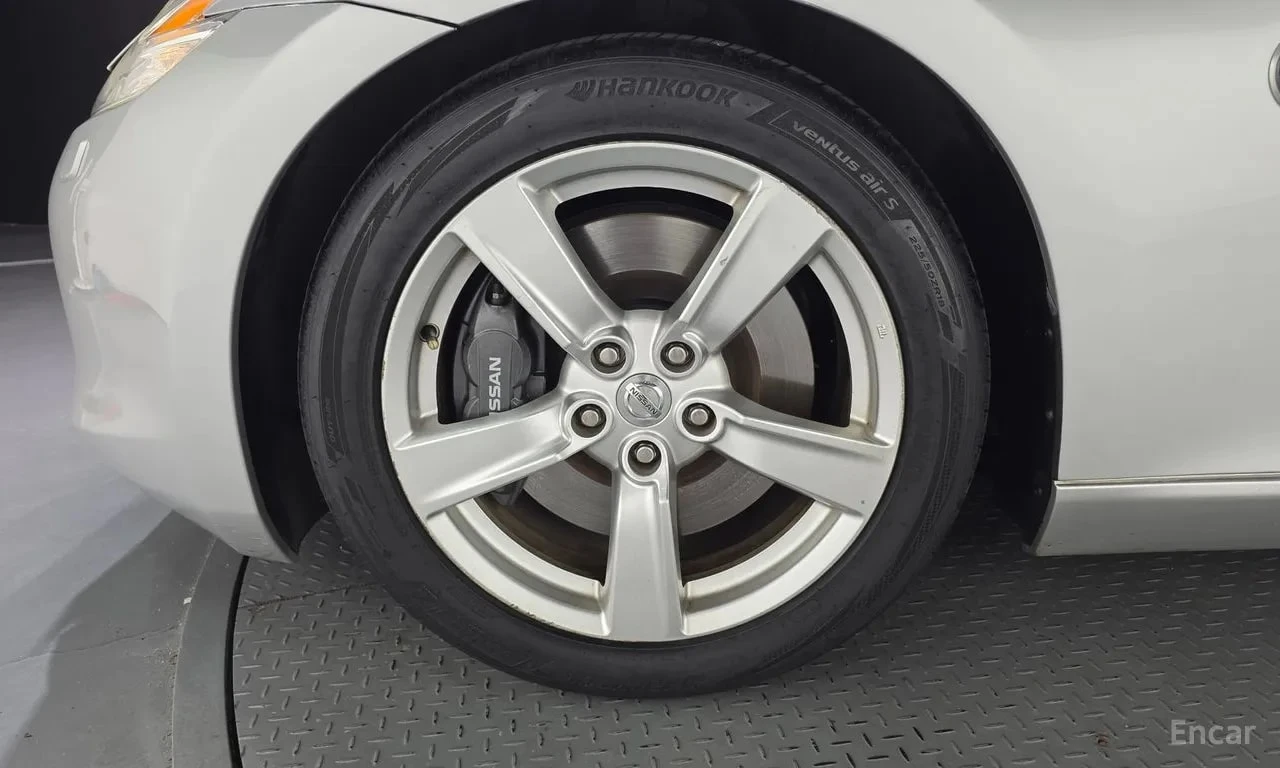 Nissan 370Z 3.7 Coupe| ОПЦИЯ ЗА ФИНАНСИРАНЕ| , снимка 5 - Автомобили и джипове - 56116845