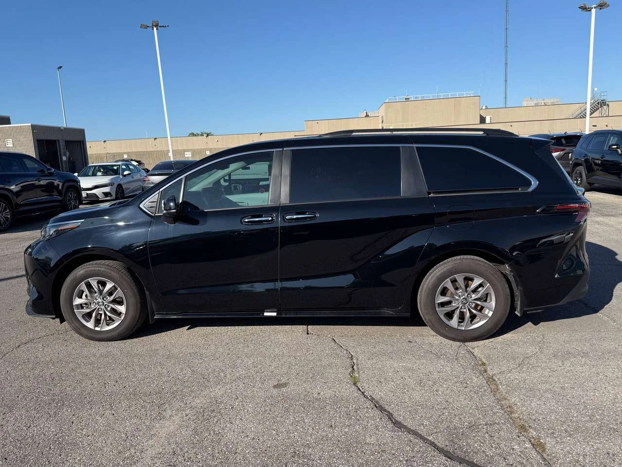 Toyota Sienna 8 Passenger | Mobile.bg � ����������� 6