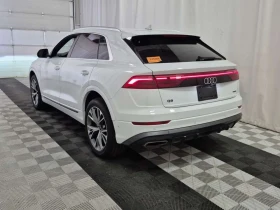 Audi Q8 3.0 TFSI| HUD| PANO| 360| AMBIENT| 2 КЛЮЧА| , снимка 4