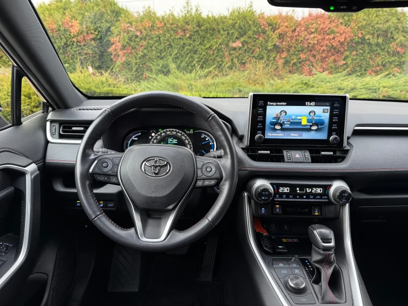 Toyota Rav4 2.5 Plug-In Hybrid STYLE  AWD 306 hp , снимка 15 - Автомобили и джипове - 52549843