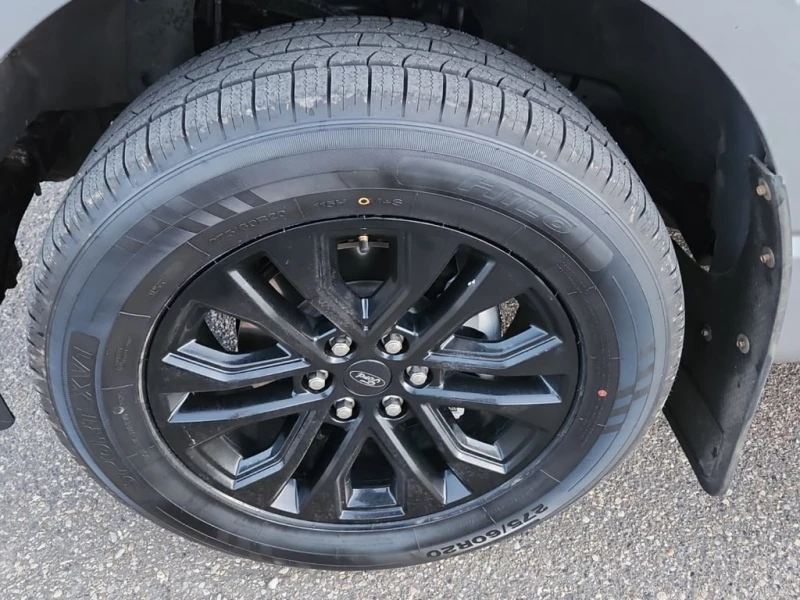 Ford F150 * LARIAT CREW CAB STD BED * CARFAX * БЕЗ ПЪРВОНАЧА, снимка 8 - Автомобили и джипове - 53145517