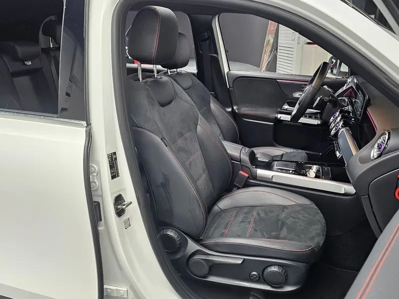 Mercedes-Benz GLC 250, снимка 11 - Автомобили и джипове - 54737338