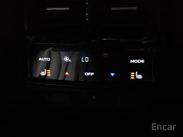 Renault Koleos 1.5 E-TECH, снимка 13 - Автомобили и джипове - 55682267