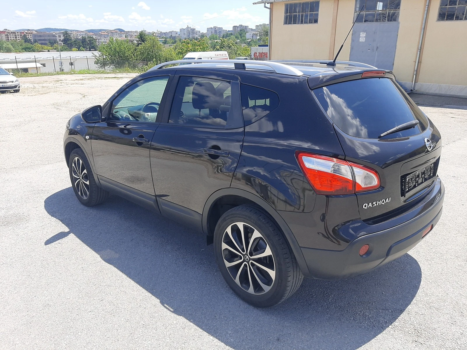 Nissan Qashqai 2.0I Navi - изображение 5