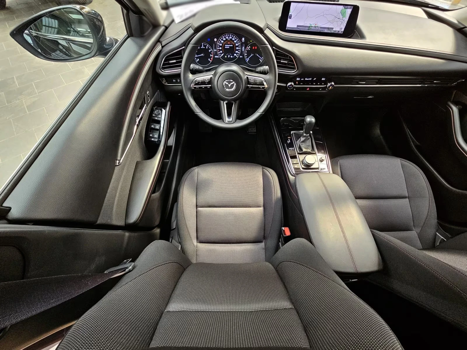 Mazda CX-30 2.5MHEV/HOMURA/LED/CAM/CARPLAY/HUD/KLESS/H&B/680f - изображение 8