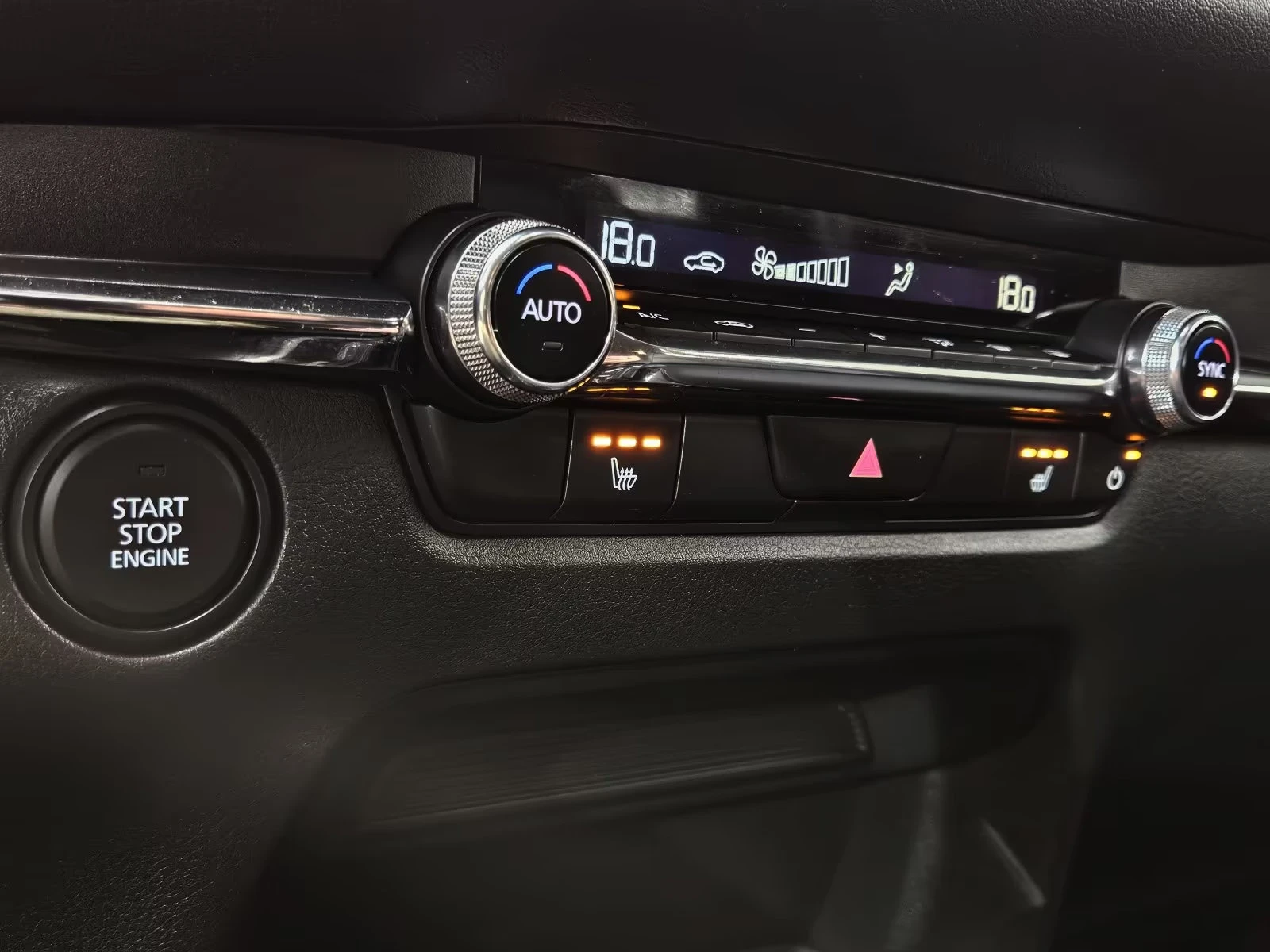 Mazda CX-30 2.5MHEV/HOMURA/LED/CAM/CARPLAY/HUD/KLESS/H&B/680f | Mobile.bg   11