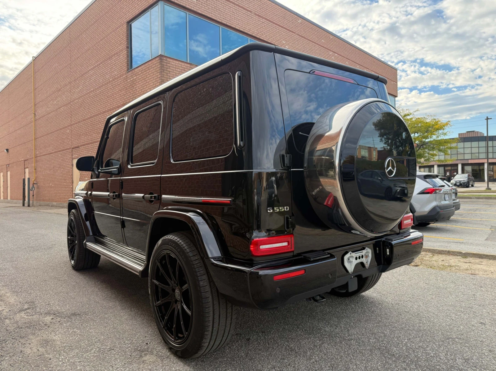 Mercedes-Benz G 500 4Matic 9G / ОБДУХВАНЕ / AMBIENT / BURMESTER - изображение 2