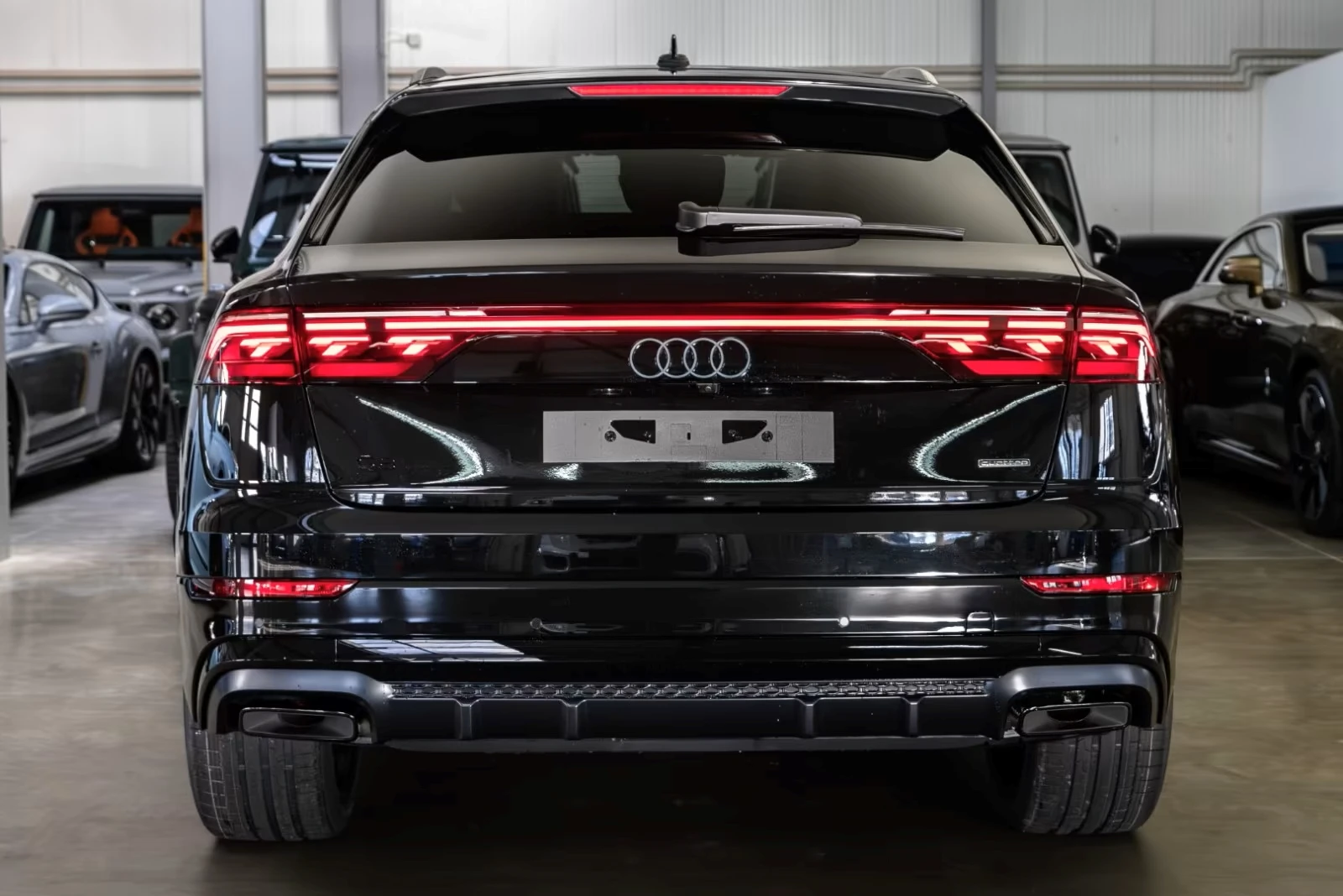 Audi Q8 FACELIFT* COMPETITION* CARBON* OLED LIGHTS* PANO*  - изображение 5