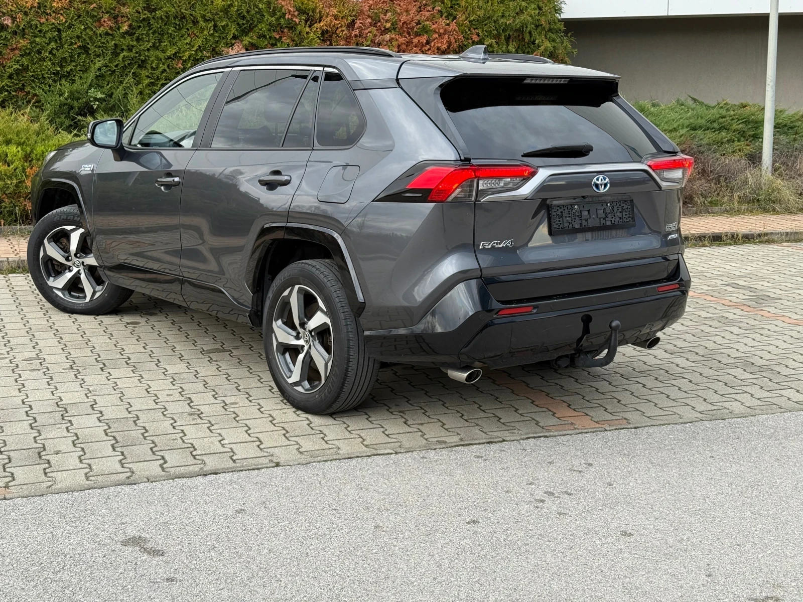Toyota Rav4 2.5 Plug-In Hybrid STYLE  AWD 306 hp  - изображение 3