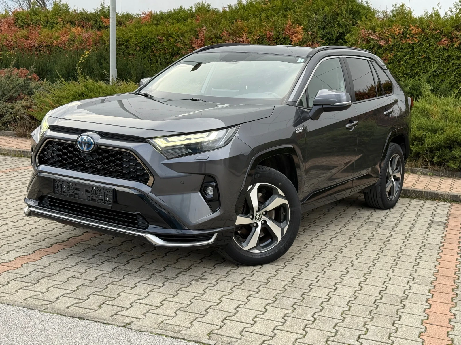 Toyota Rav4 2.5 Plug-In Hybrid STYLE  AWD 306 hp  | Mobile.bg � ����������� 1