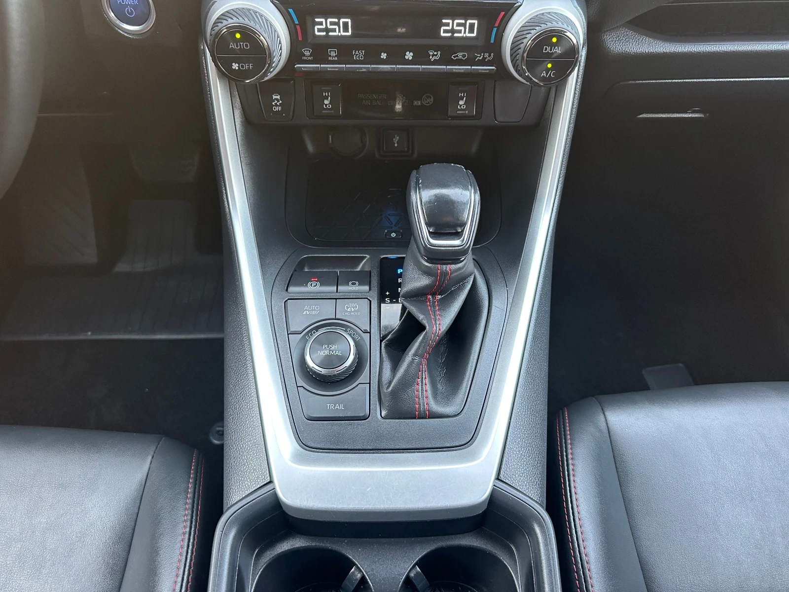 Toyota Rav4 Plug-In* Dynamic+  | Mobile.bg � ����������� 17