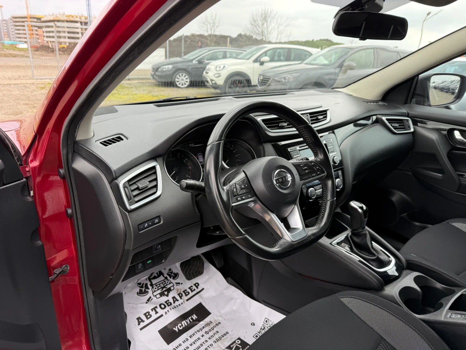 Nissan Qashqai 1.2 DIG-T 115ks FACE- LIFT, снимка 7 - Автомобили и джипове - 53933782