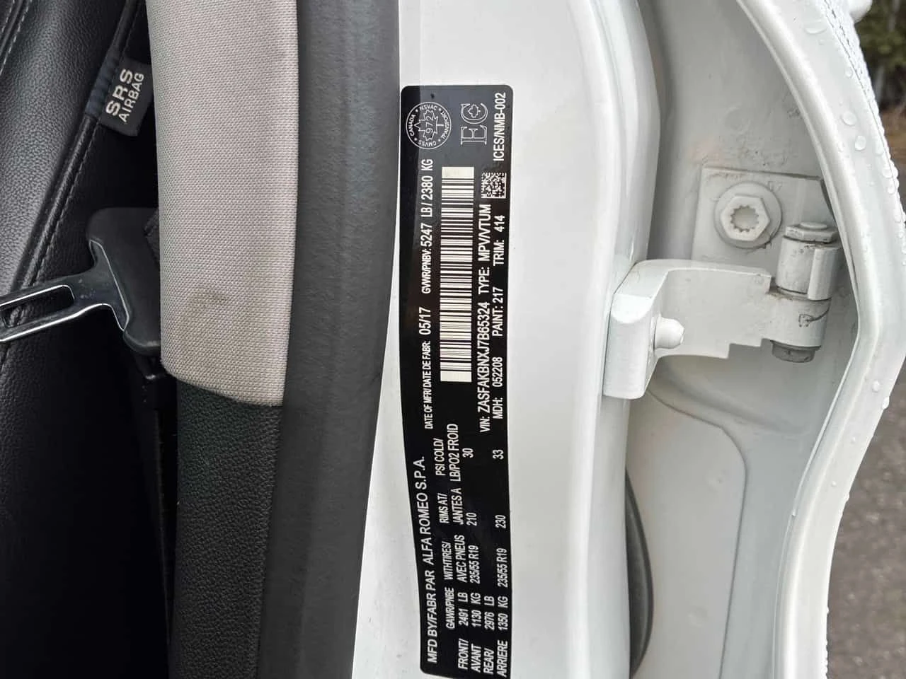 Alfa Romeo Stelvio * Ti * ПОДГРЕВ* ДИСТРОНИК* , снимка 15 - Автомобили и джипове - 54331109