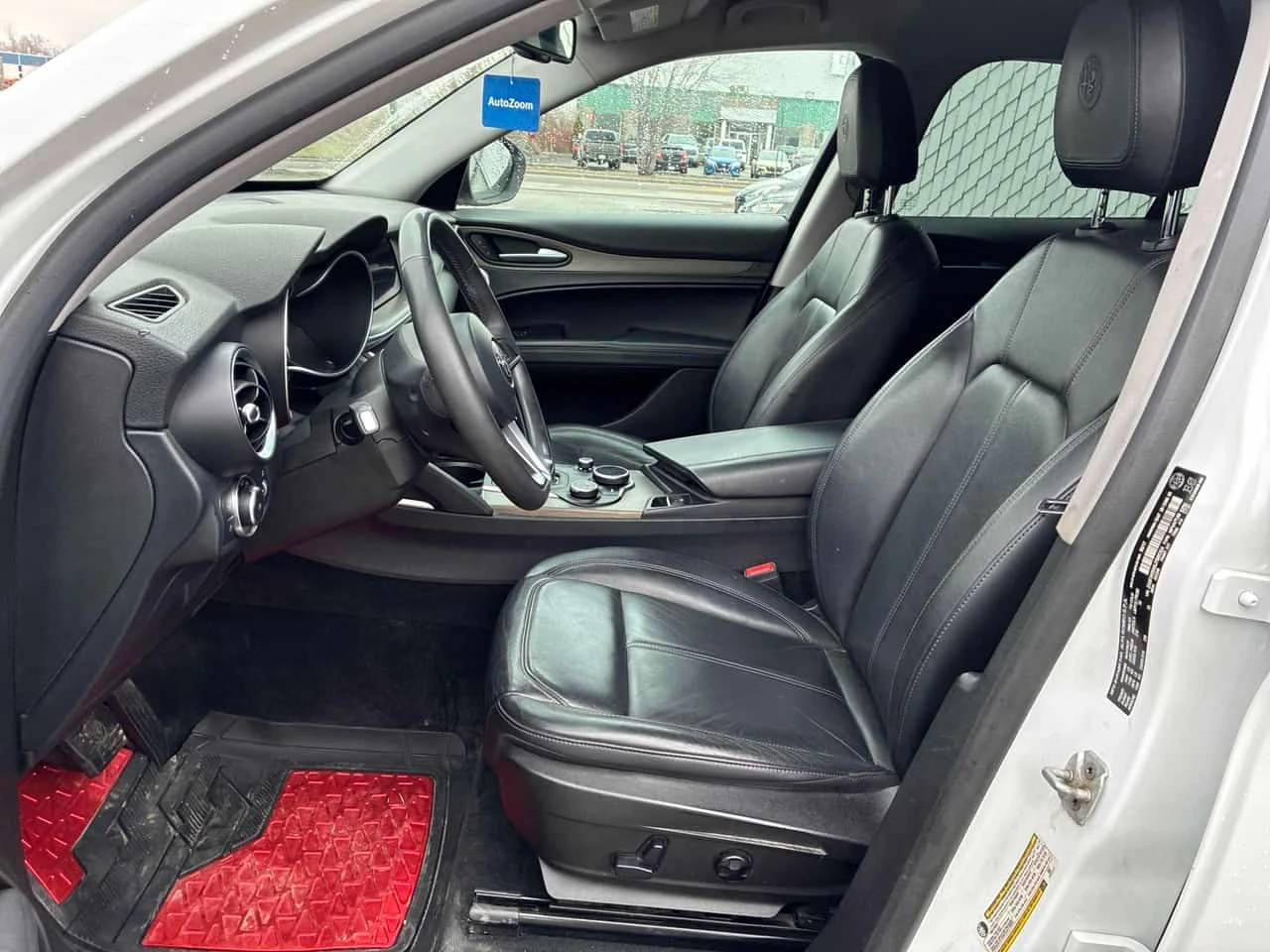 Alfa Romeo Stelvio * Ti * ПОДГРЕВ* ДИСТРОНИК* , снимка 12 - Автомобили и джипове - 54331109