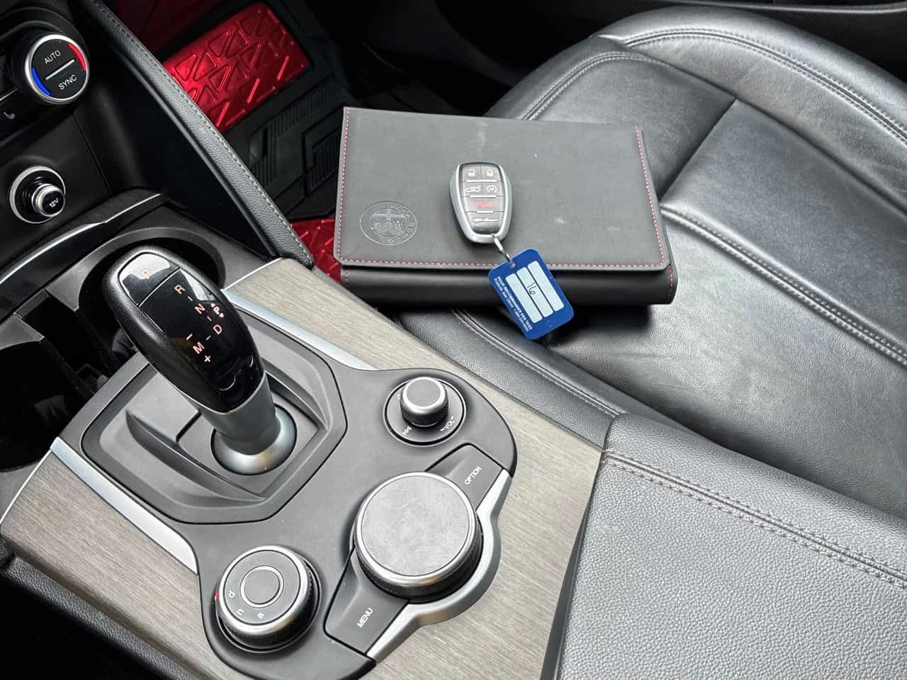 Alfa Romeo Stelvio * Ti * ПОДГРЕВ* ДИСТРОНИК* , снимка 11 - Автомобили и джипове - 54331109