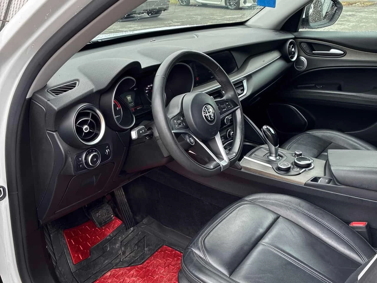 Alfa Romeo Stelvio * Ti * ПОДГРЕВ* ДИСТРОНИК* , снимка 7 - Автомобили и джипове - 54331109