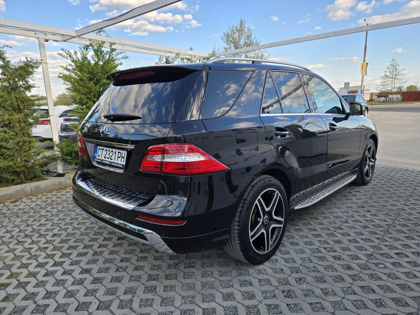 Mercedes-Benz ML 350 3.0CDI-258��= AMG LINE= PANO= H&K= ��������� | Mobile.bg � ����������� 3