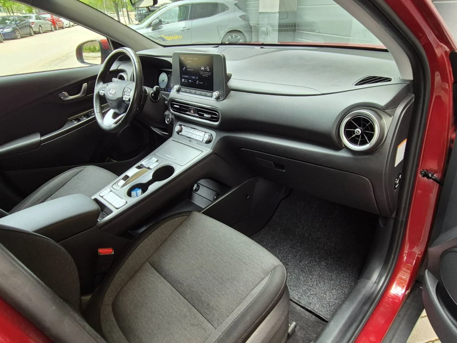 Hyundai Kona Гаранционен Фейслифт, снимка 7 - Автомобили и джипове - 54436724