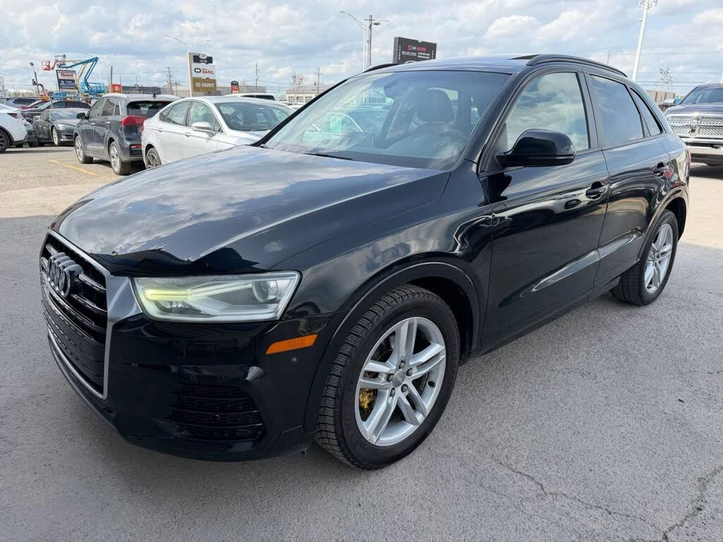 Audi Q3 quattro Premium AWD АвтоКредит  (ЦЕНА ДО БГ), снимка 2 - Автомобили и джипове - 54693368