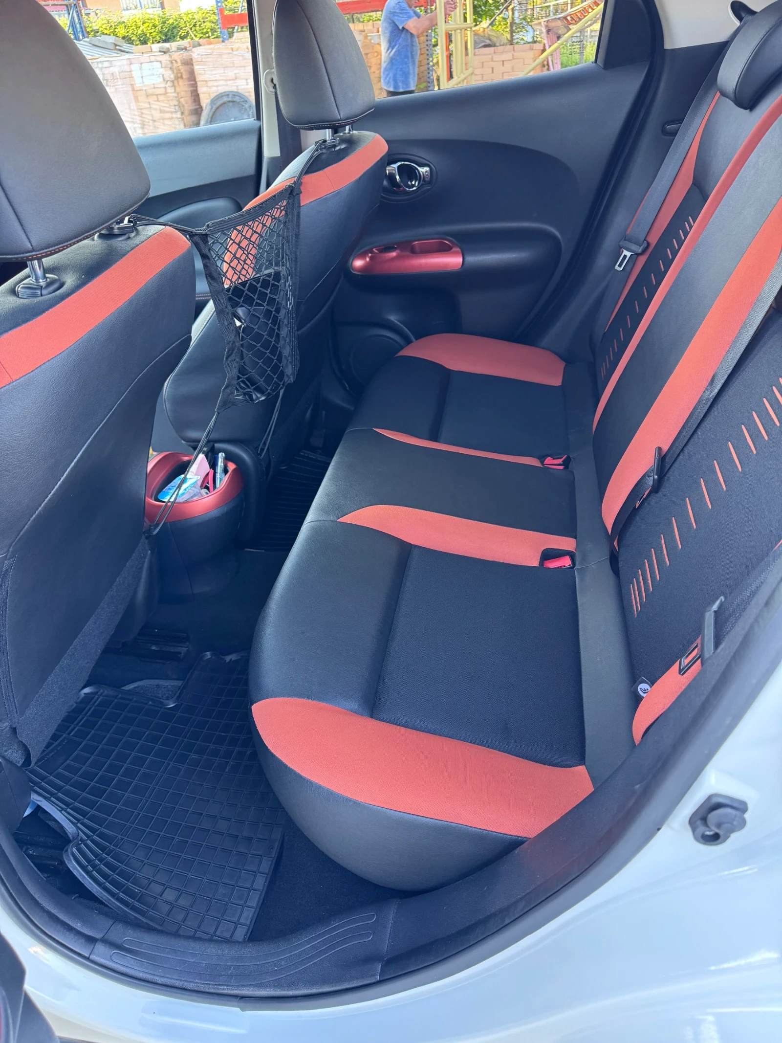 Nissan Juke, снимка 9 - Автомобили и джипове - 54717561