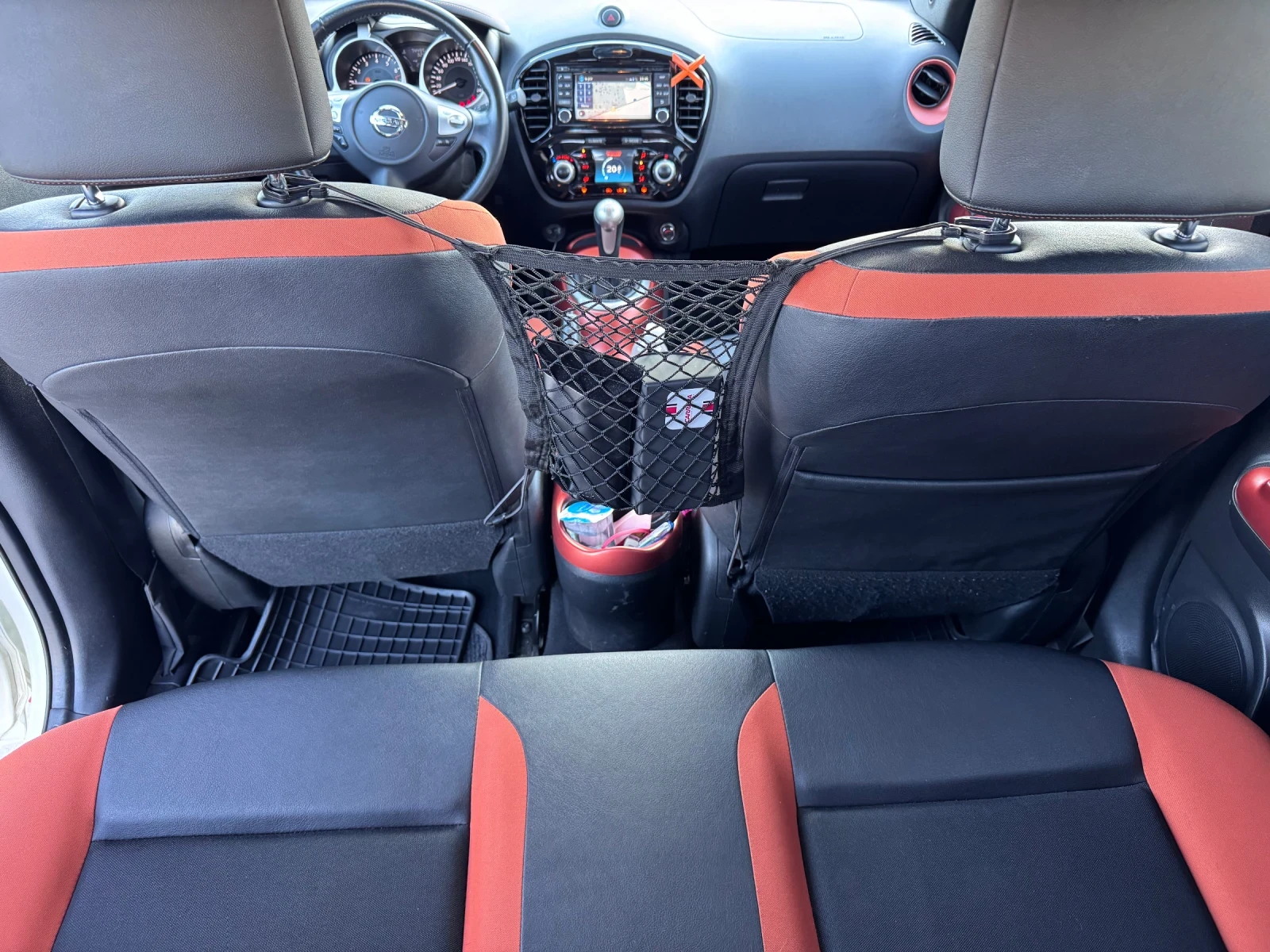 Nissan Juke, снимка 8 - Автомобили и джипове - 54717561