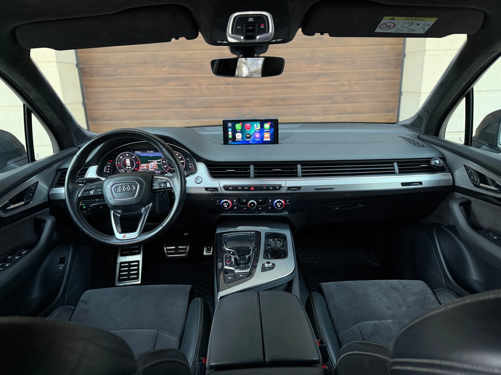 Audi Q7 3.0TDI* S-Line* Завиващ Мост* Доказуеми Км* , снимка 9 - Автомобили и джипове - 54775044