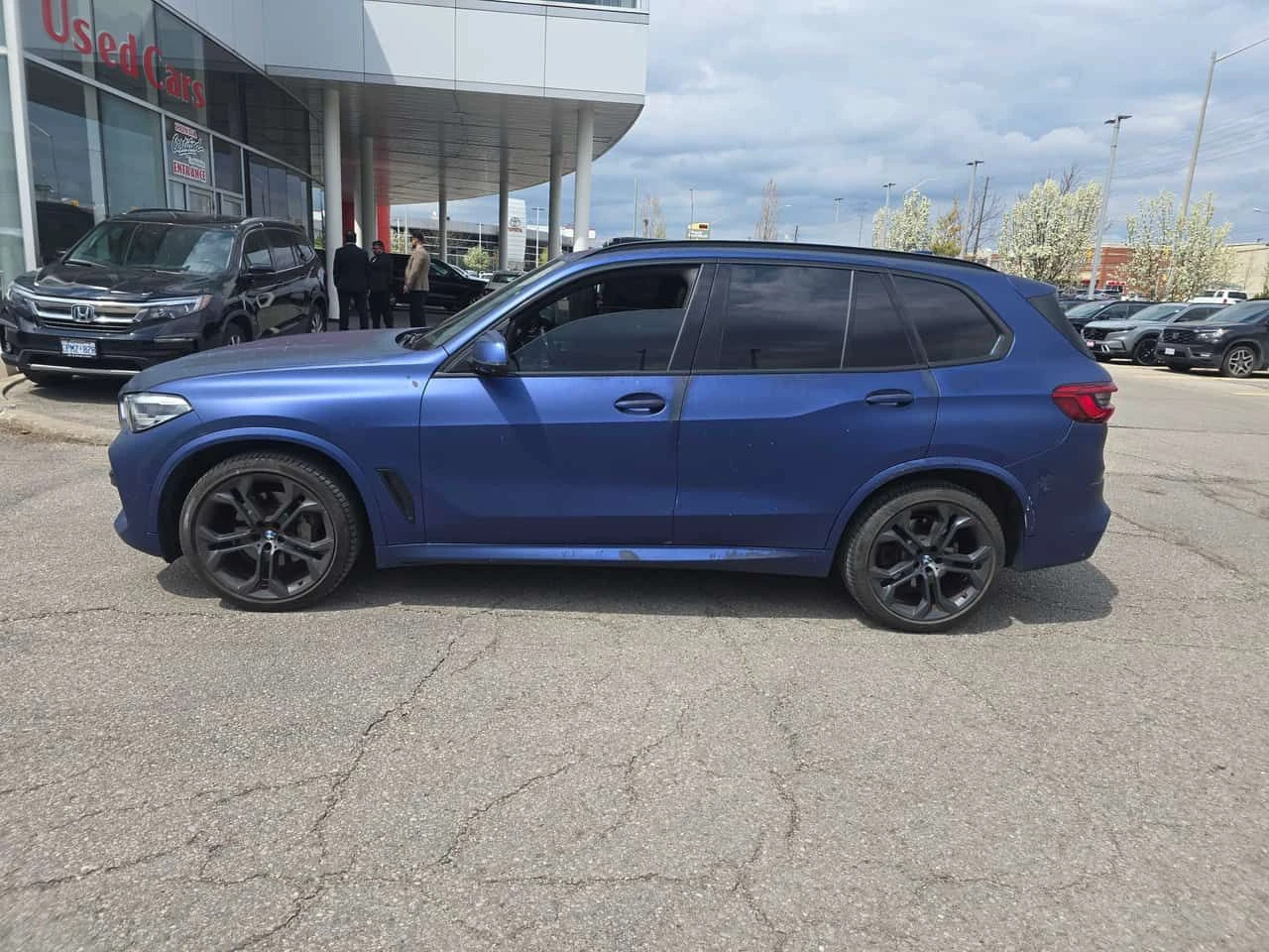 BMW X5  xDrive40i/360/DIS/HUD/H&K/АВТОКРЕДИТ, снимка 2 - Автомобили и джипове - 55112741