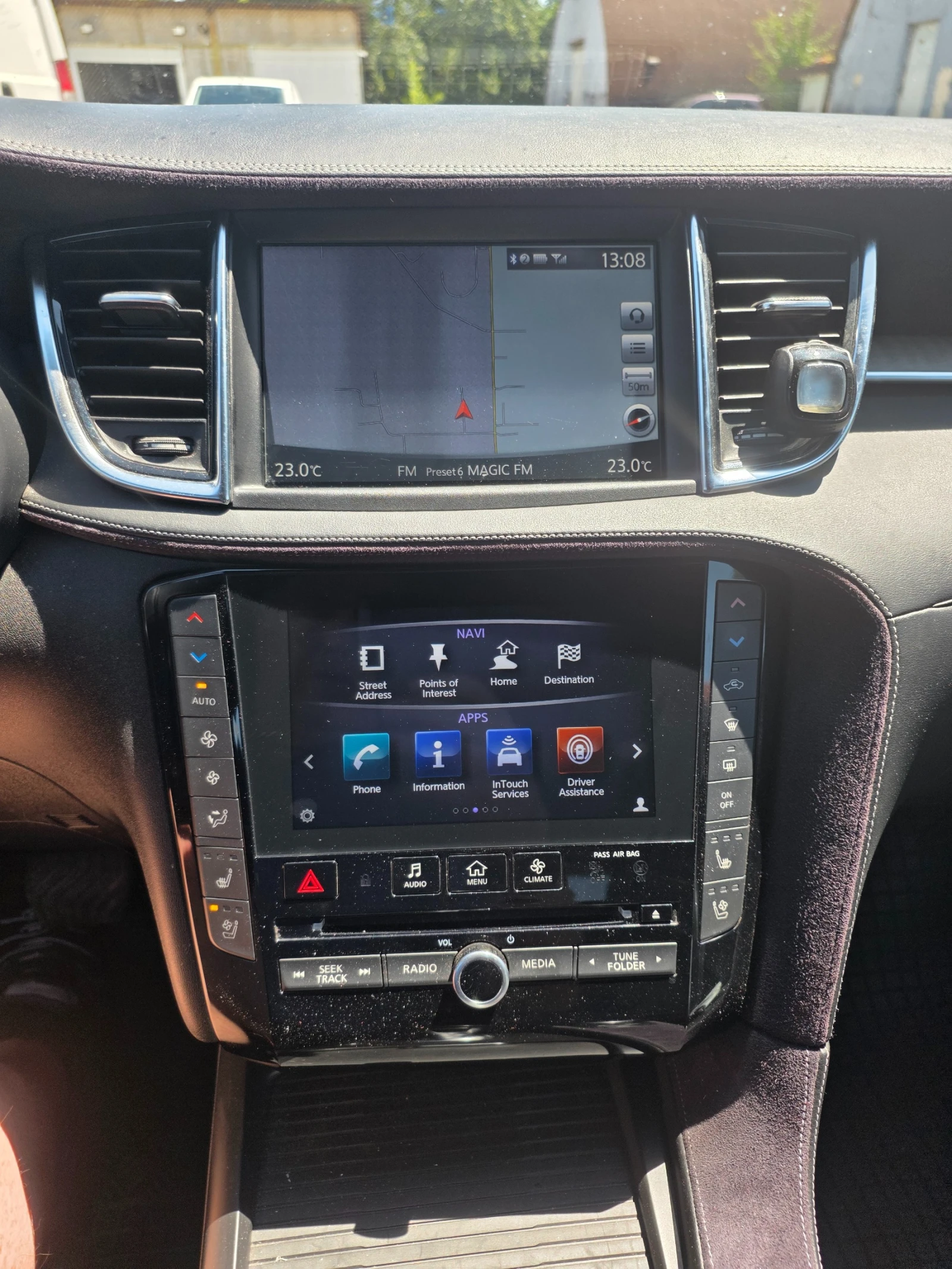 Infiniti QX50, снимка 8 - Автомобили и джипове - 55545838