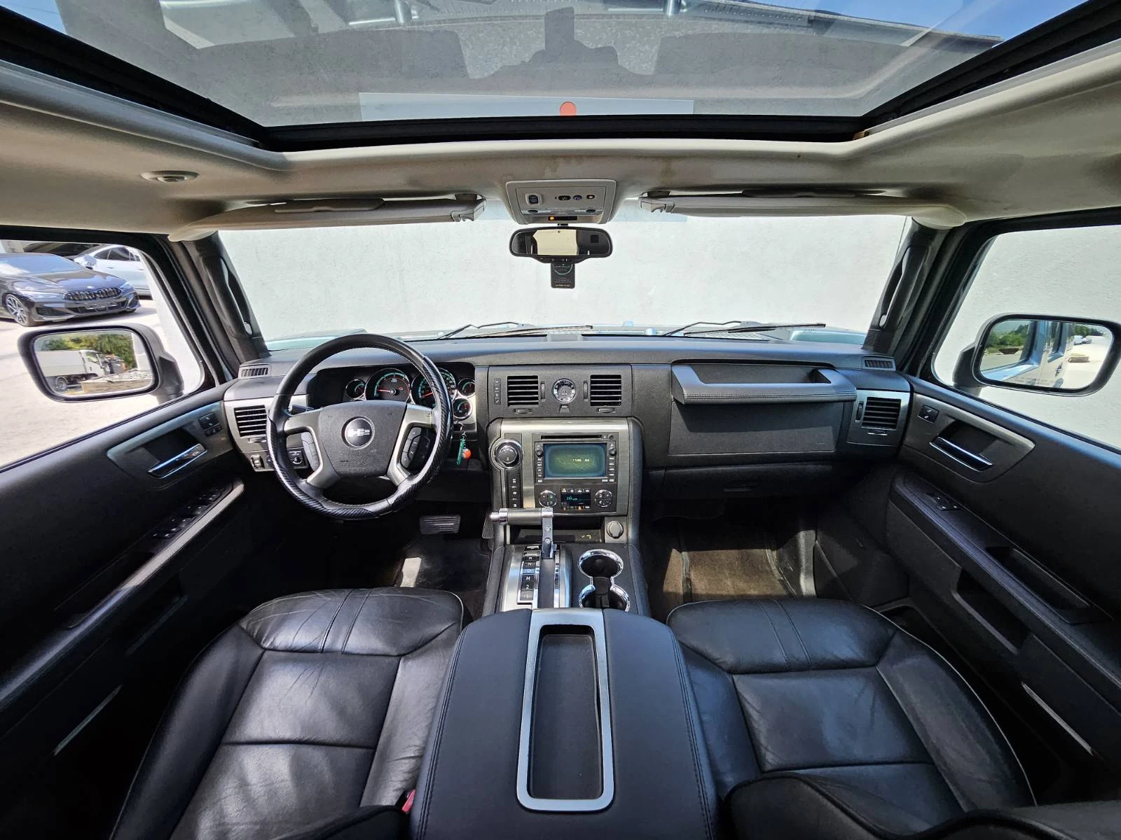 Hummer H2 6.2L, снимка 12 - Автомобили и джипове - 55593255