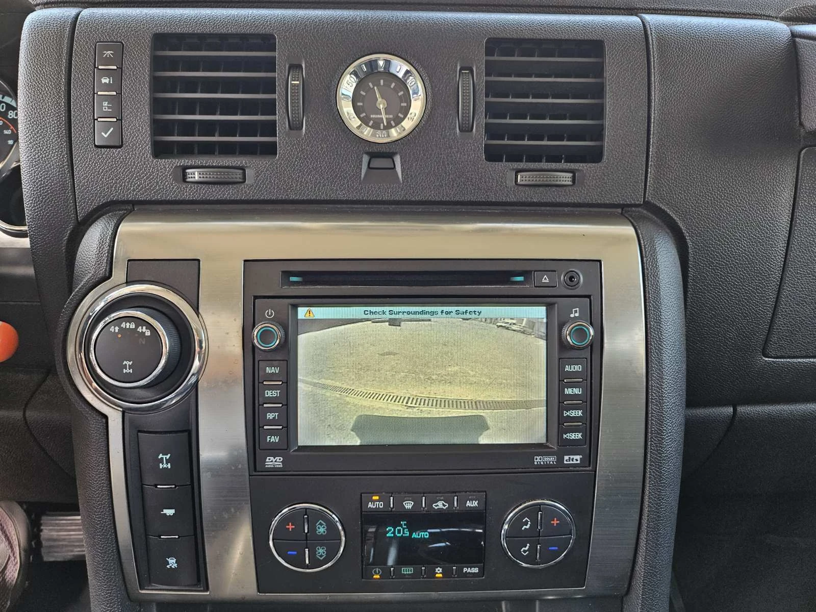 Hummer H2 6.2L, снимка 15 - Автомобили и джипове - 55593255