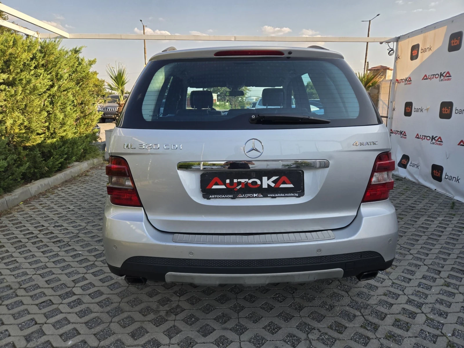 Mercedes-Benz ML 320 3.0CDI-224к= АВТОМАТ= SPORT= АВИ= КСЕНОН= АВТОПИЛО, снимка 4 - Автомобили и джипове - 55657113