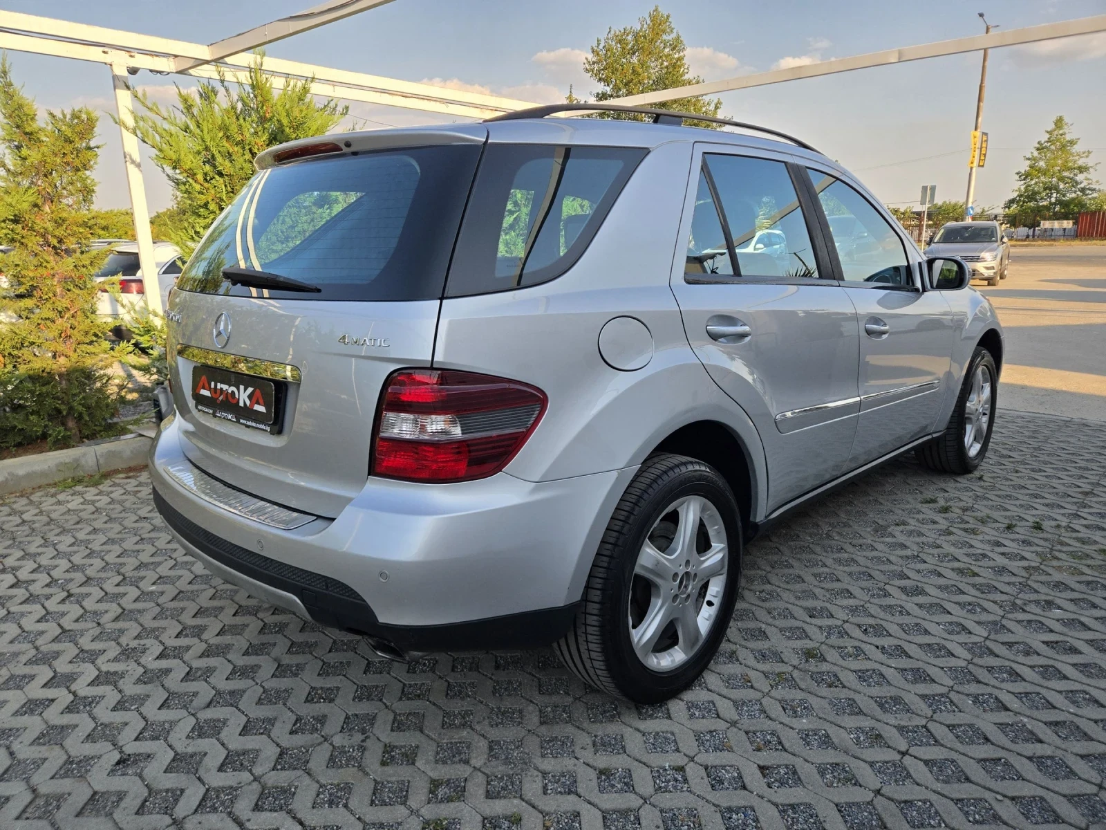 Mercedes-Benz ML 320 3.0CDI-224к= АВТОМАТ= SPORT= АВИ= КСЕНОН= АВТОПИЛО, снимка 3 - Автомобили и джипове - 55657113