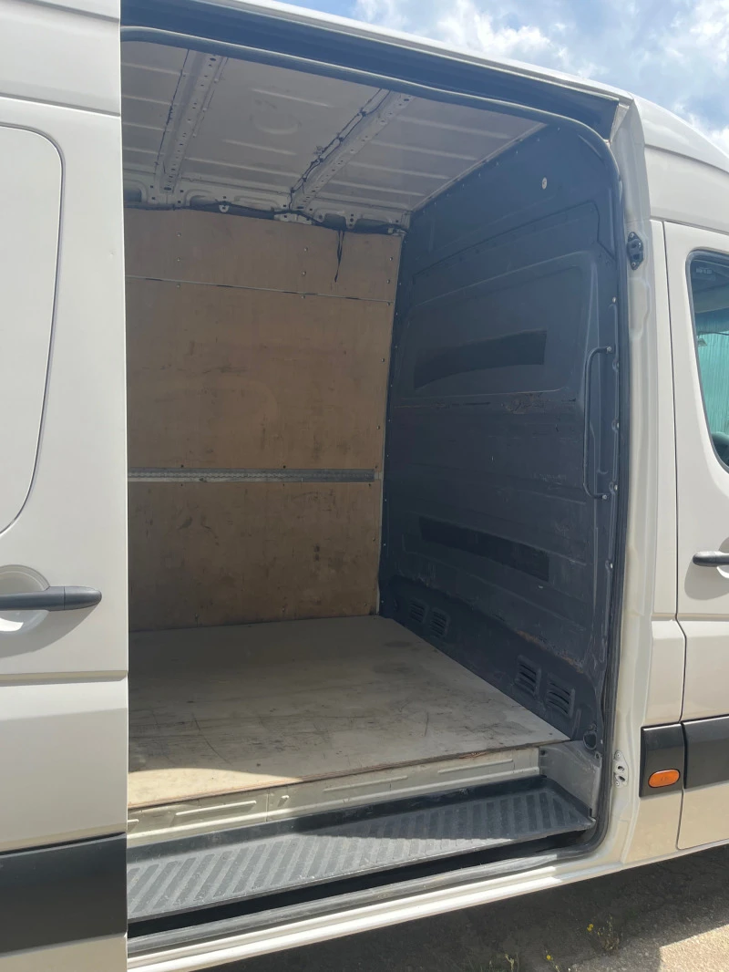 VW Crafter, снимка 7 - Бусове и автобуси - 48150771