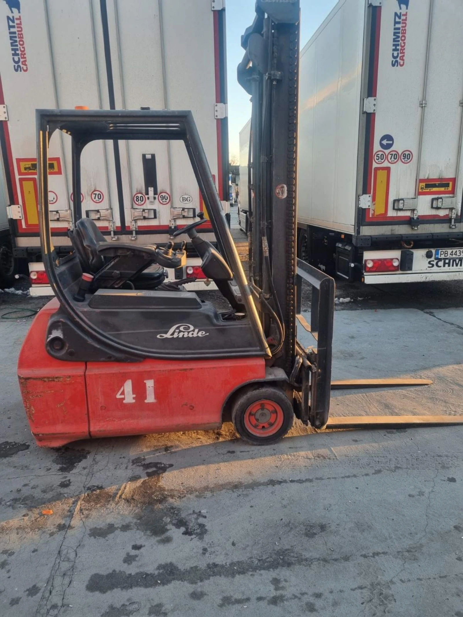 Електрокар Linde, снимка 1