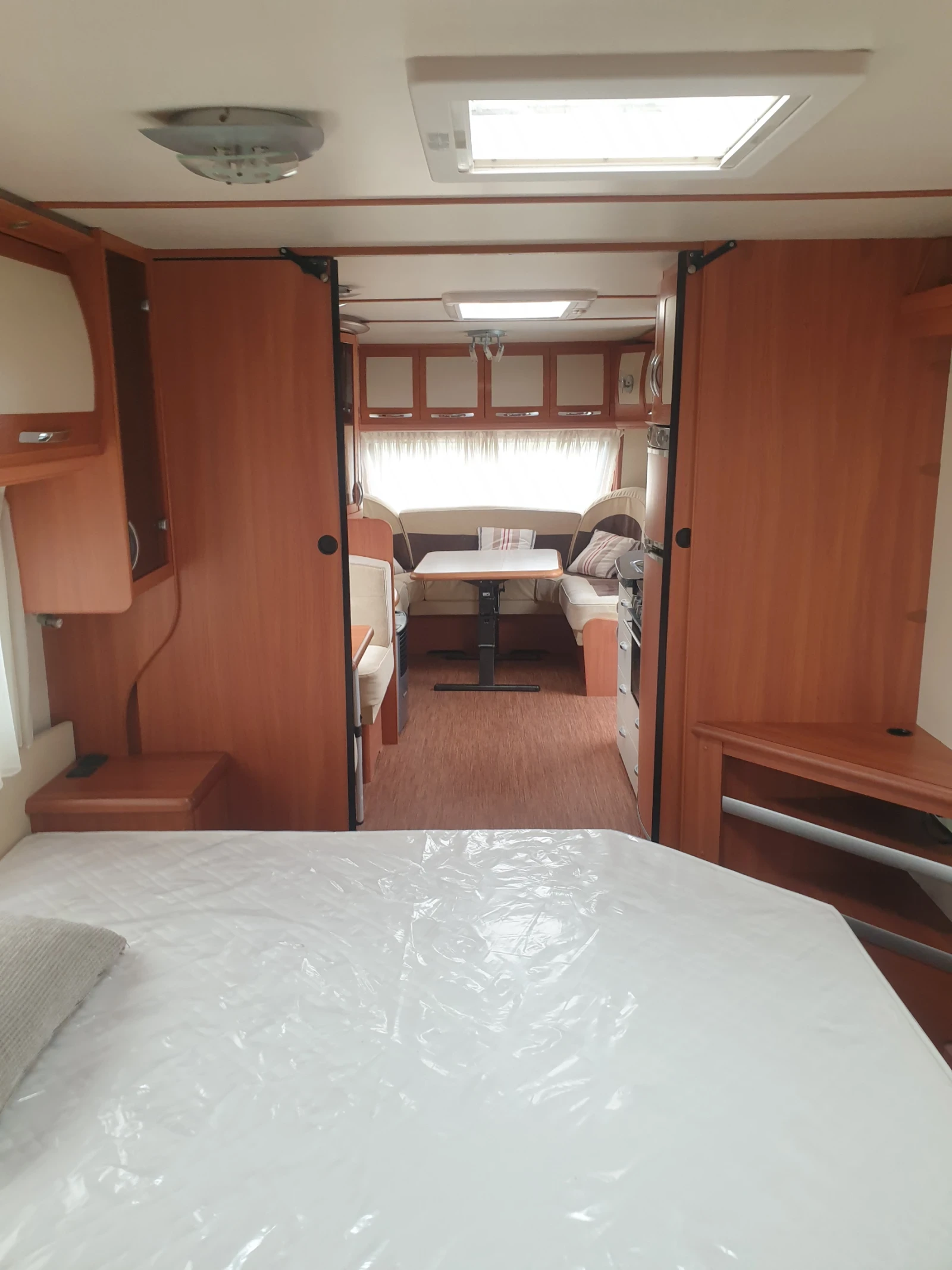  Hobby 695Vip | Mobile.bg   16