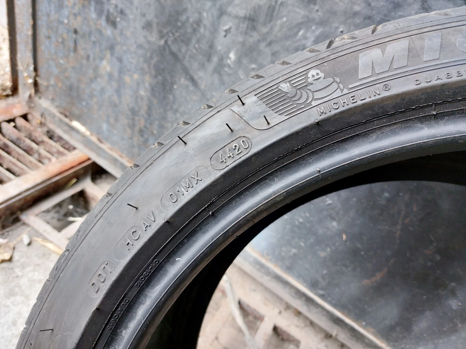 ���� 235/40R19 | Mobile.bg � ����������� 8