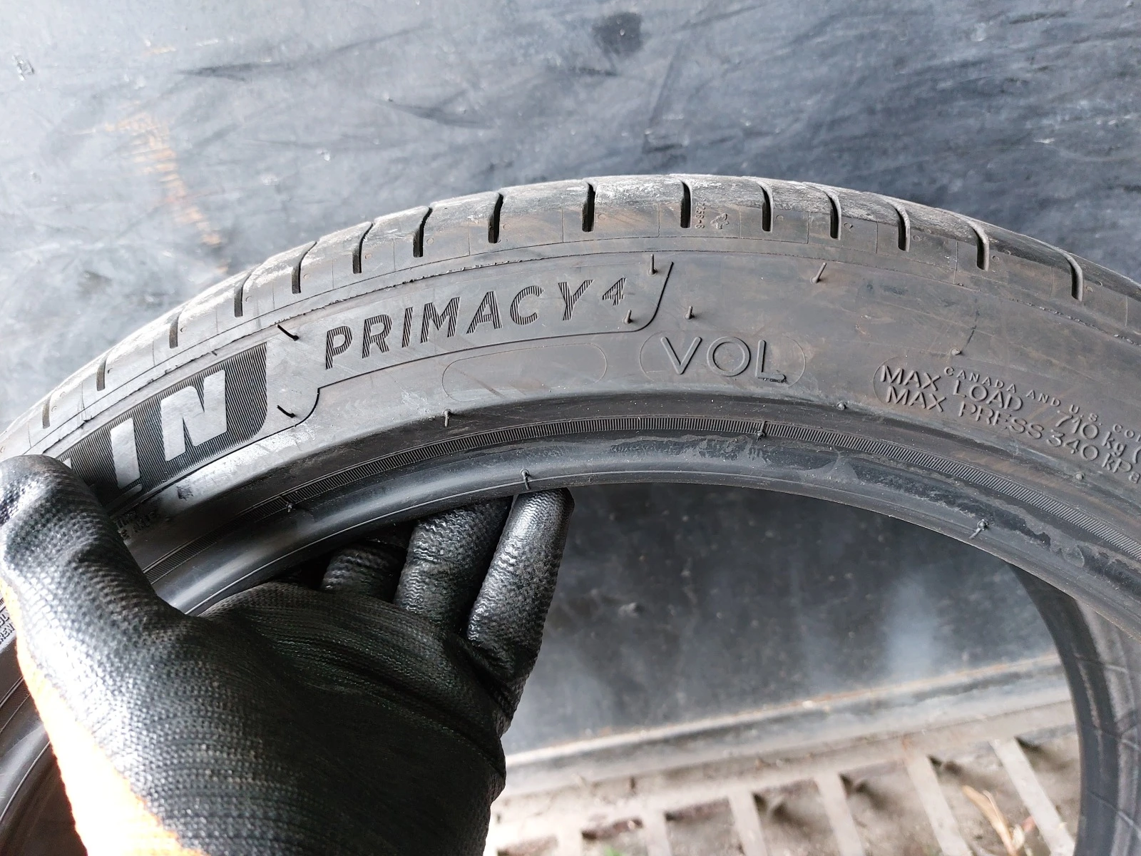 ���� 235/40R19 | Mobile.bg � ����������� 7