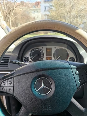 Mercedes-Benz B 180, снимка 6