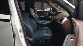 BMW XM 4.4* HUD* МАСАЖИ* 360* КОЖА* ОБДУХВ, снимка 11