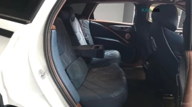 BMW XM 4.4* HUD* МАСАЖИ* 360* КОЖА* ОБДУХВ, снимка 12