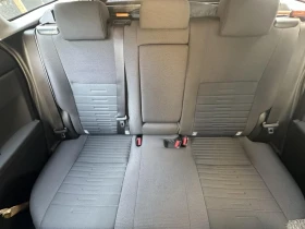 Toyota Auris, снимка 11