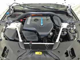 BMW 530E * XDRIVE IPERFORMANCE * CARFAX * , снимка 16
