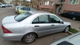 Mercedes-Benz C 200, снимка 5