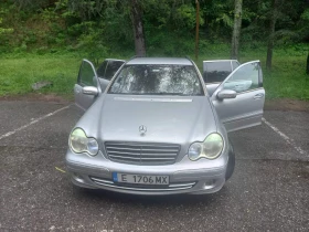 Mercedes-Benz C 220, снимка 2