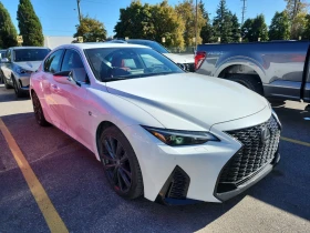 Lexus IS 300 * * CARFAX * *   * *  | Mobile.bg    2
