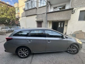 Toyota Auris undefined | Auto.bg — изображение 9