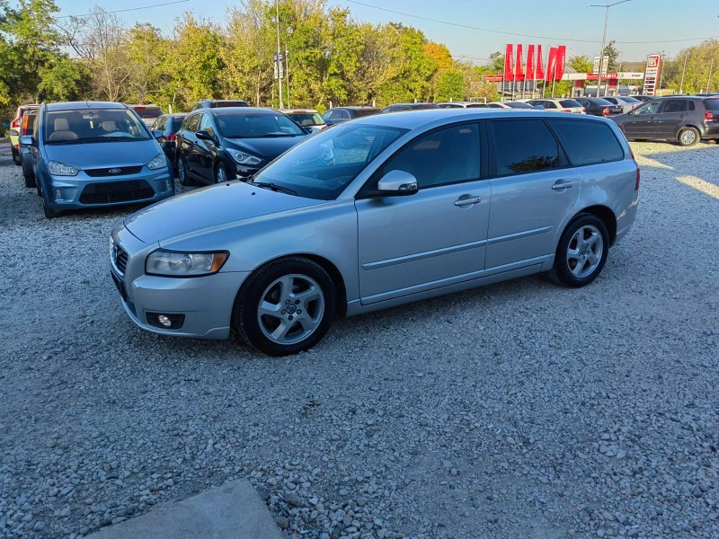 Volvo V50 1.6d 114k.c * D2* UNIKAT* , снимка 4 - Автомобили и джипове - 38412386